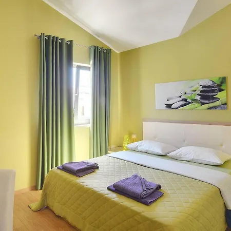 Semesterbostad Rachele Pula